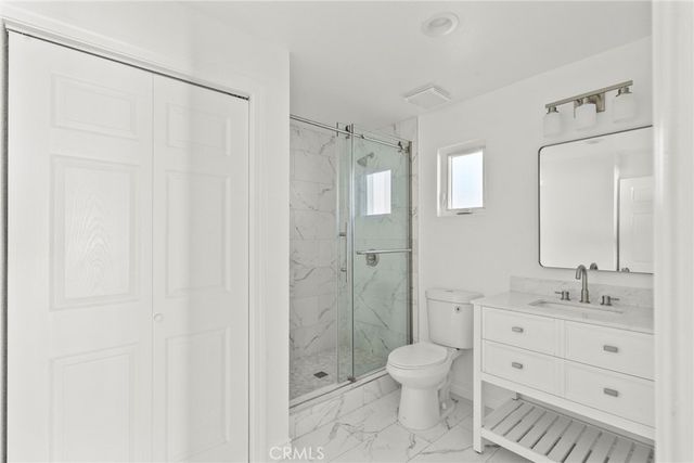 3666 2nd Avenue, Los Angeles, CA 90018