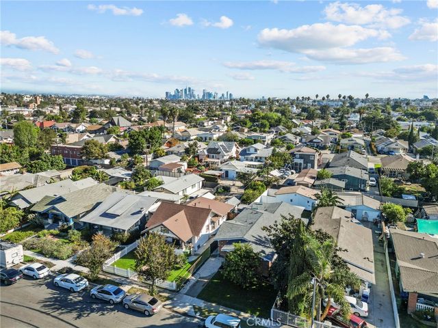 3666 2nd Avenue, Los Angeles, CA 90018