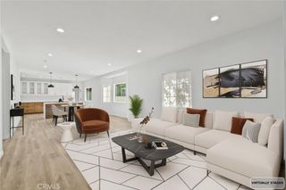 3666 2nd Avenue, Los Angeles, CA 90018