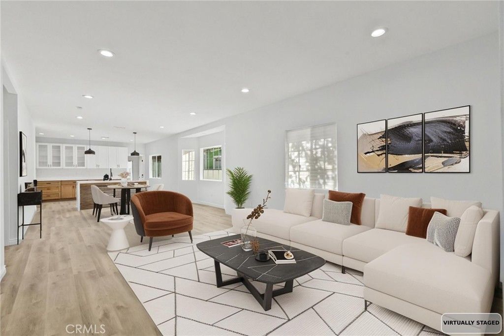 3666 2nd Avenue, Los Angeles, CA 90018