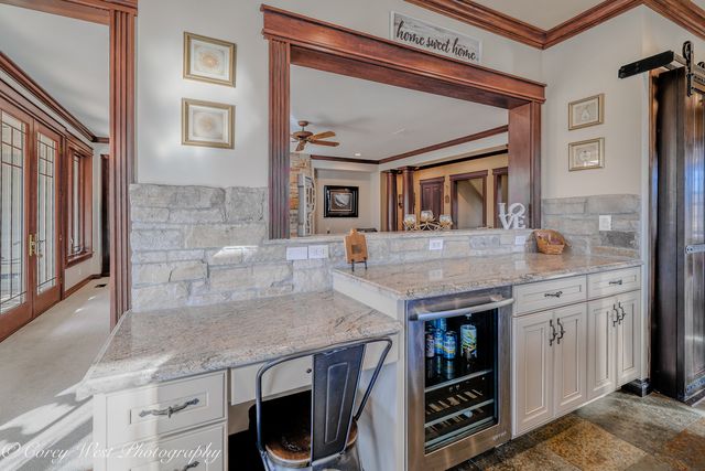 0N004 Alexander Drive, Geneva, IL 60134