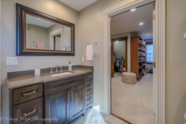0N004 Alexander Drive, Geneva, IL 60134