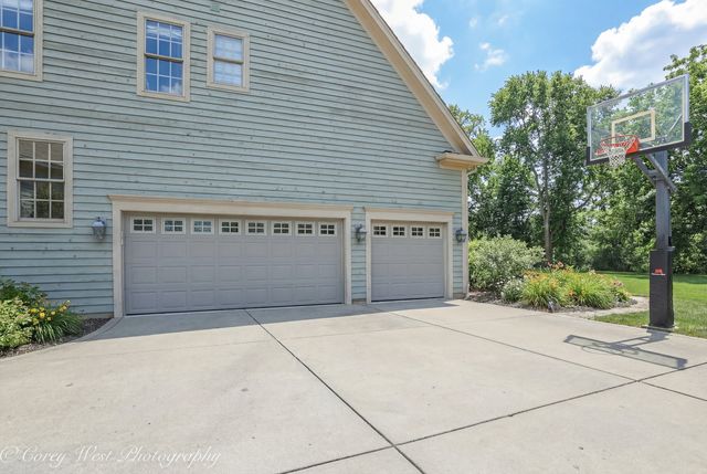 0N004 Alexander Drive, Geneva, IL 60134
