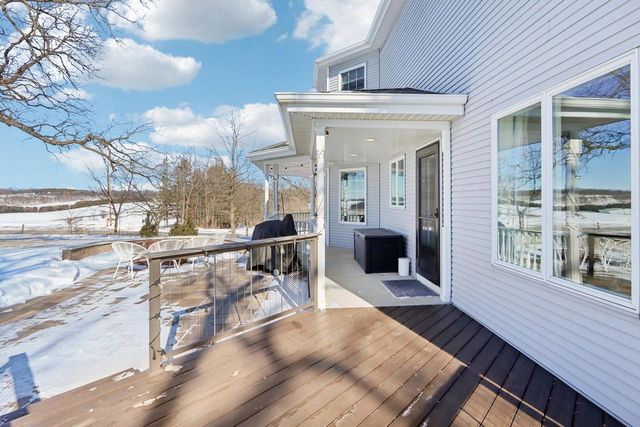 7983 Maurer Road, Cross Plains, WI 53528