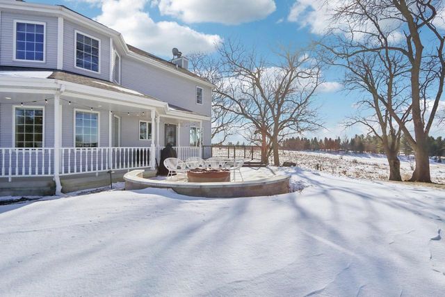 7983 Maurer Road, Cross Plains, WI 53528