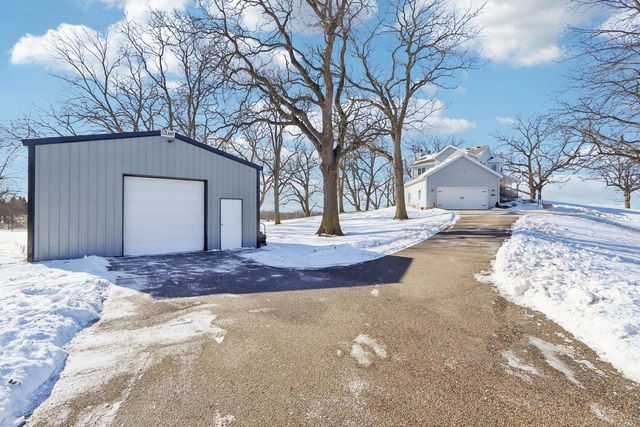 7983 Maurer Road, Cross Plains, WI 53528