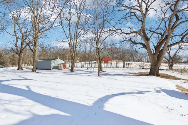 7983 Maurer Road, Cross Plains, WI 53528