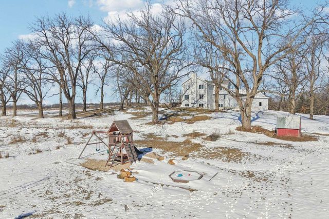 7983 Maurer Road, Cross Plains, WI 53528