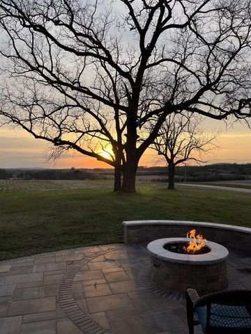 7983 Maurer Road, Cross Plains, WI 53528