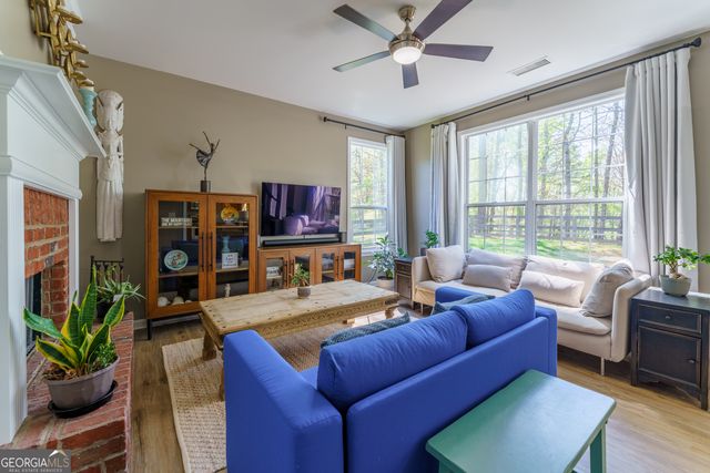774 Weller Path, Sugar Hill, GA 30518