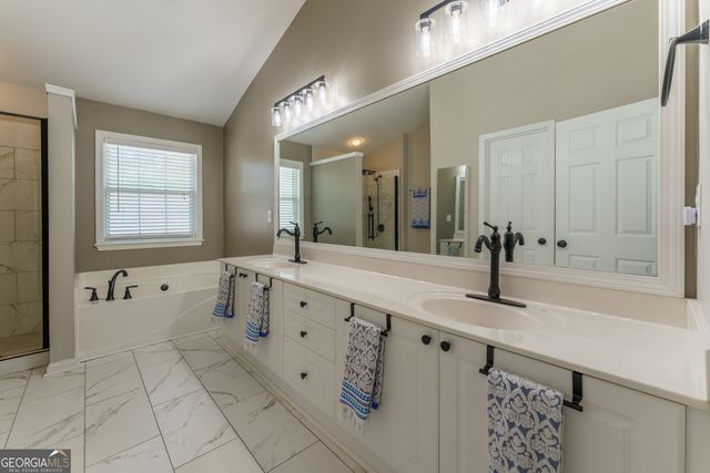 774 Weller Path, Sugar Hill, GA 30518
