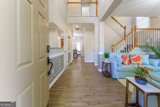774 Weller Path, Sugar Hill, GA 30518