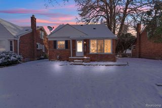 1021 Arlington Street, Inkster, MI 48141