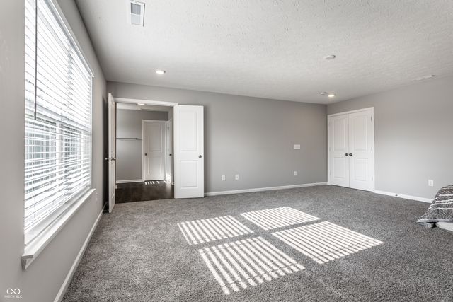 1711 Pelham Drive, Greenwood, IN 46143