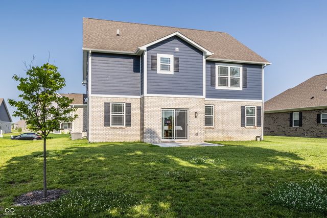 1711 Pelham Drive, Greenwood, IN 46143