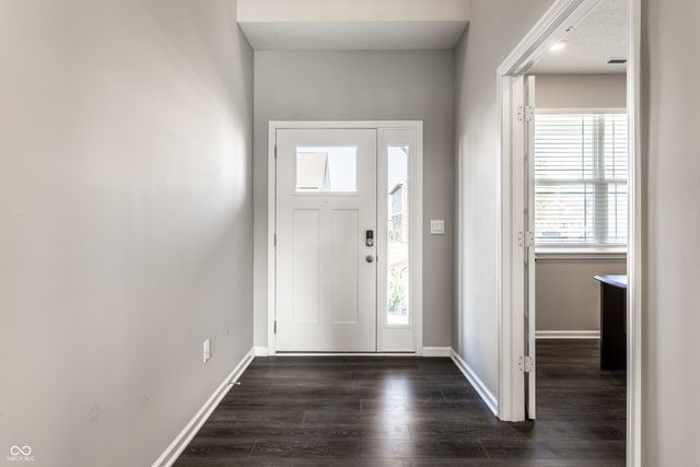 1711 Pelham Drive, Greenwood, IN 46143