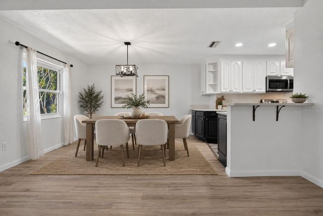 3917 SAWYERWOOD ROAD, Sarasota, FL 34233