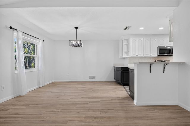 3917 SAWYERWOOD ROAD, Sarasota, FL 34233