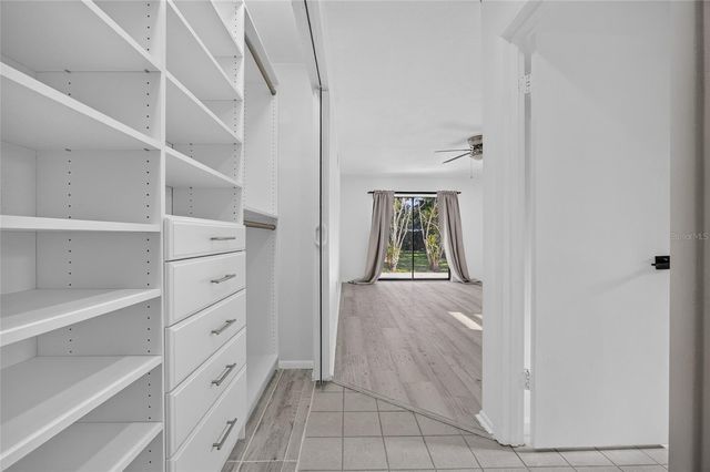 3917 SAWYERWOOD ROAD, Sarasota, FL 34233