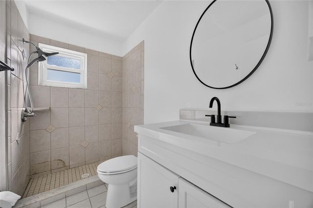 3917 SAWYERWOOD ROAD, Sarasota, FL 34233
