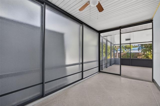 3917 SAWYERWOOD ROAD, Sarasota, FL 34233