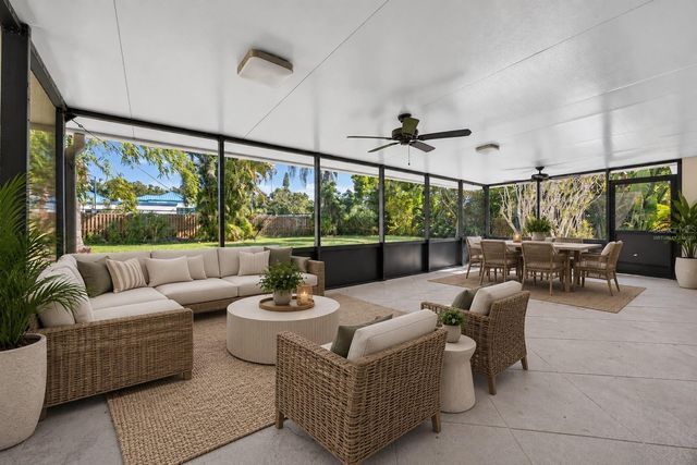 3917 SAWYERWOOD ROAD, Sarasota, FL 34233