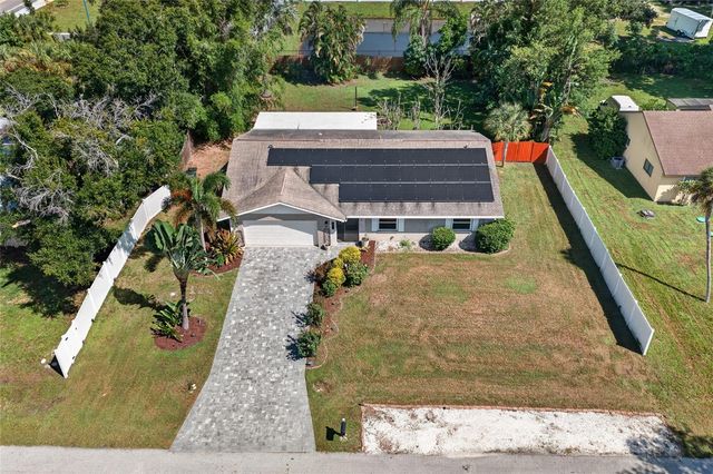 3917 SAWYERWOOD ROAD, Sarasota, FL 34233