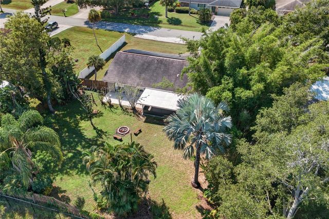 3917 SAWYERWOOD ROAD, Sarasota, FL 34233