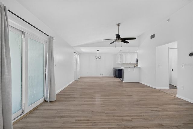 3917 SAWYERWOOD ROAD, Sarasota, FL 34233