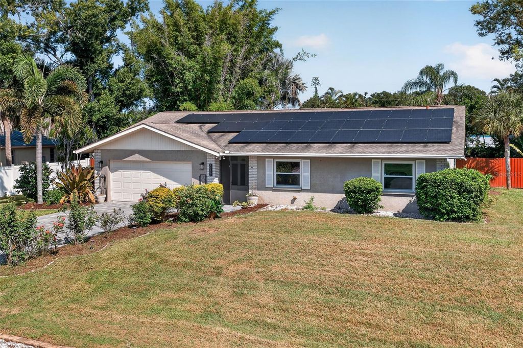 3917 SAWYERWOOD ROAD, Sarasota, FL 34233