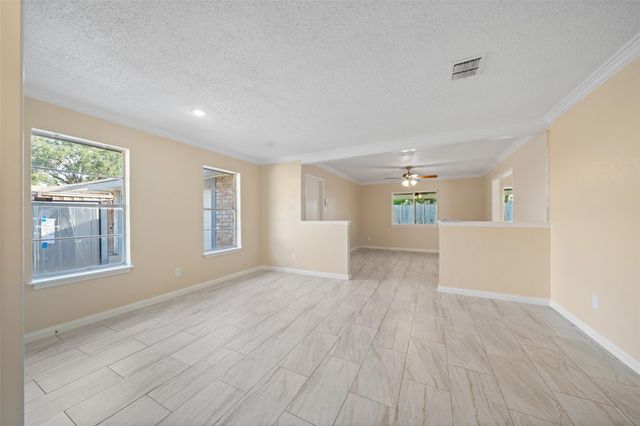 19218 Enchanted Oaks Drive, Spring, TX 77388