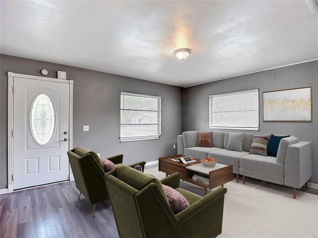 6155 9TH STREET, Zephyrhills, FL 33542