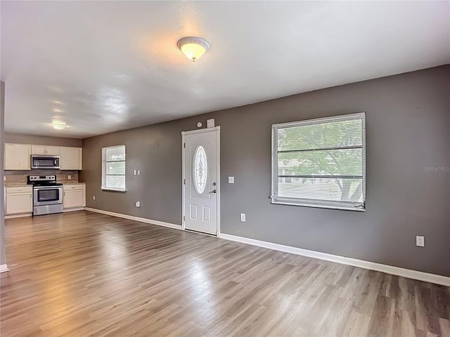 6155 9TH STREET, Zephyrhills, FL 33542