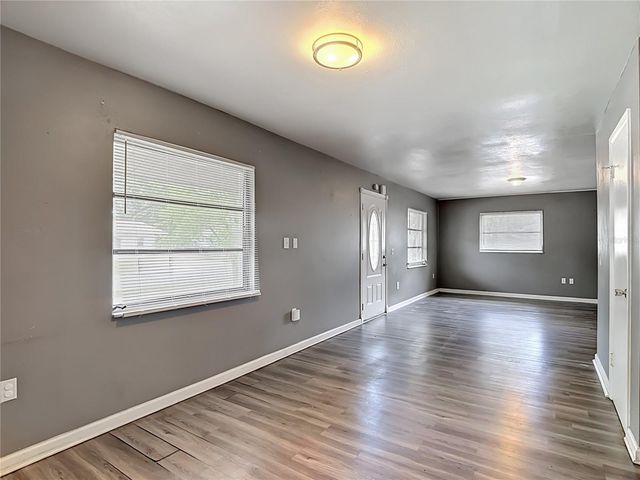 6155 9TH STREET, Zephyrhills, FL 33542