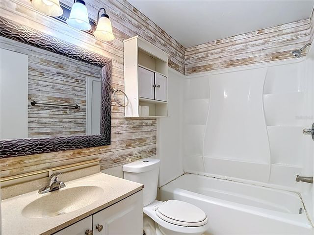 6155 9TH STREET, Zephyrhills, FL 33542