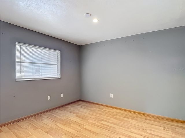 6155 9TH STREET, Zephyrhills, FL 33542