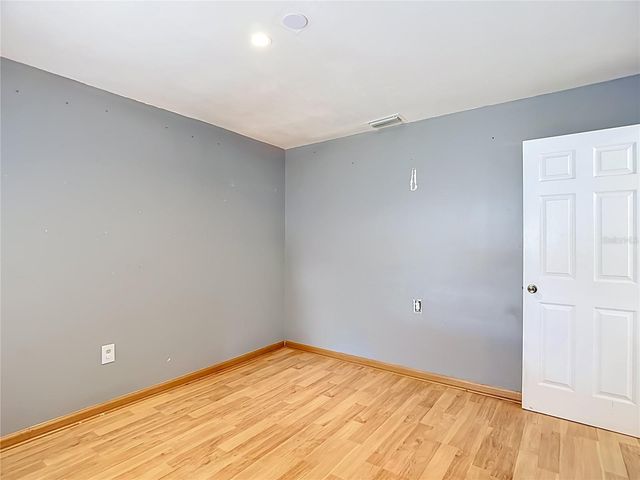 6155 9TH STREET, Zephyrhills, FL 33542