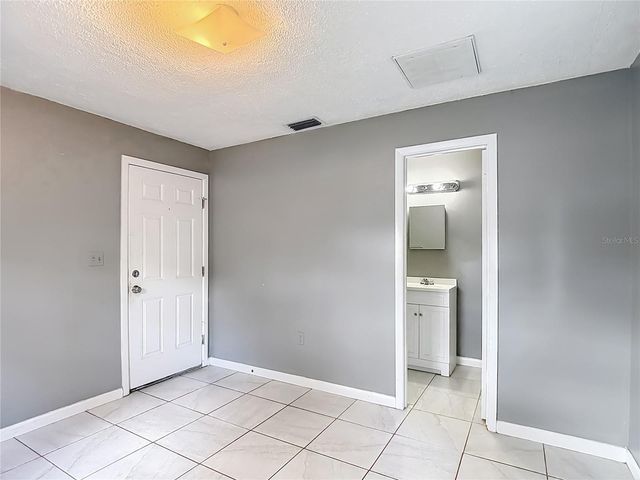 6155 9TH STREET, Zephyrhills, FL 33542