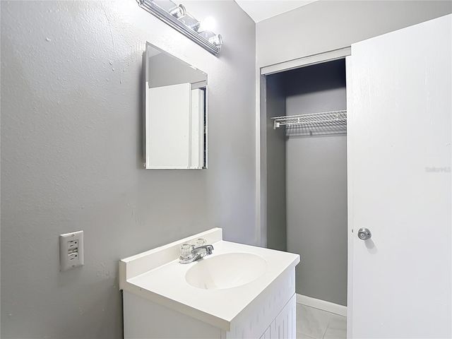 6155 9TH STREET, Zephyrhills, FL 33542