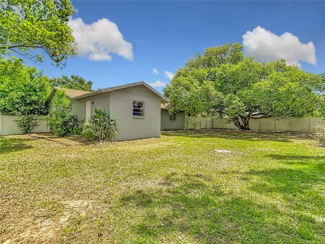 6155 9TH STREET, Zephyrhills, FL 33542