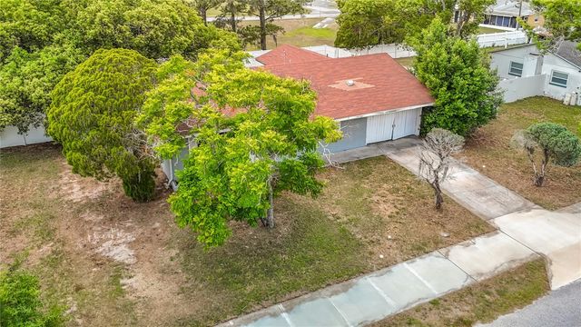 6155 9TH STREET, Zephyrhills, FL 33542