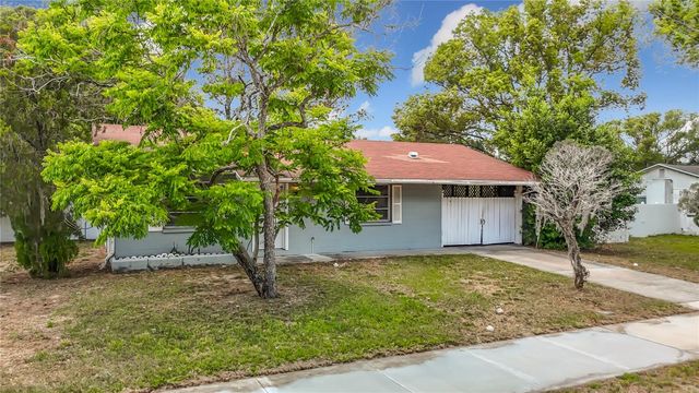 6155 9TH STREET, Zephyrhills, FL 33542