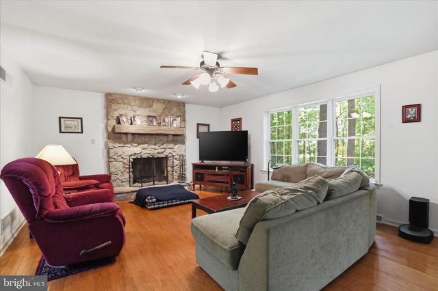 15 DEERFIELD DR, Pequea, PA 17565