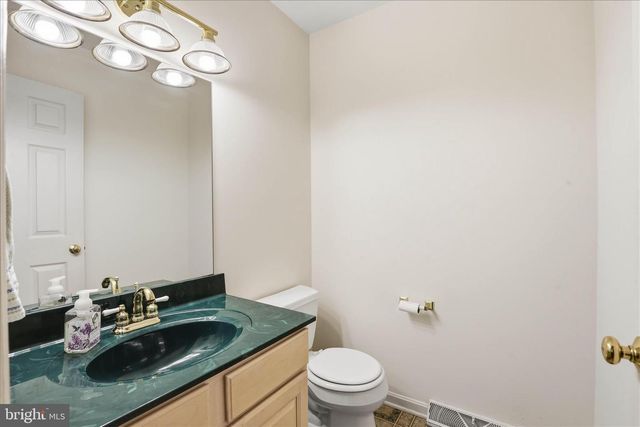 15 DEERFIELD DR, Pequea, PA 17565