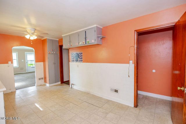 1406 Eleanor Avenue, Toledo, OH 43612