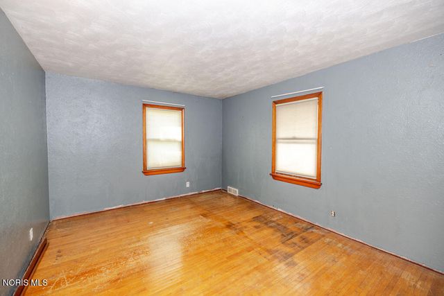 1406 Eleanor Avenue, Toledo, OH 43612