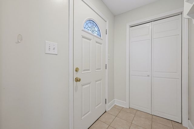 733 Pleasant St, Marlborough, MA 01752