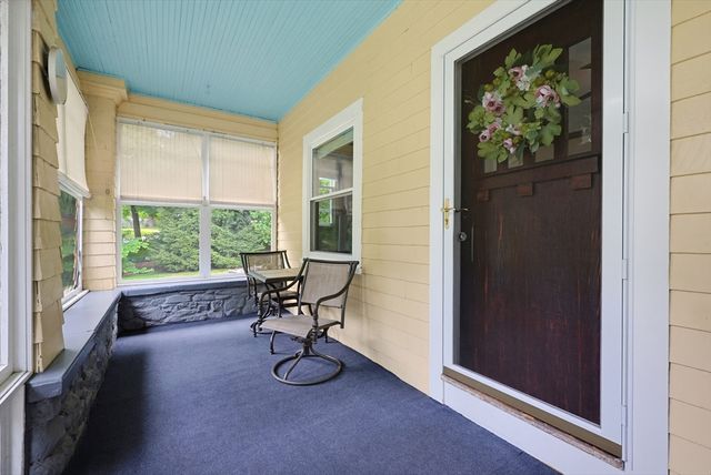 733 Pleasant St, Marlborough, MA 01752