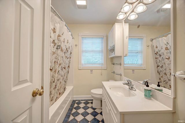 1005 E Maxwell Lane, Bloomington, IN 47401