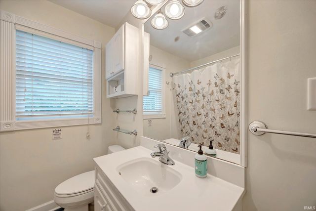 1005 E Maxwell Lane, Bloomington, IN 47401